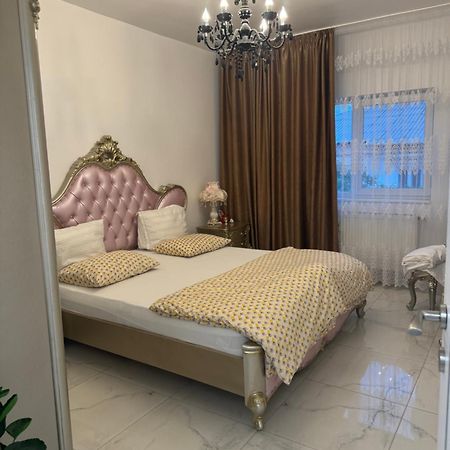 Appartement Casa Cris à Focşani Extérieur photo